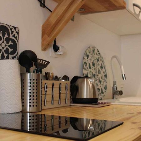 Logement Le Gabian Ampus Extérieur photo